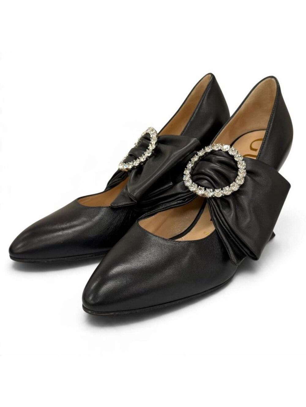 Gucci Bijou Buckle Leather Pumps with Ribbon Band Black Heels